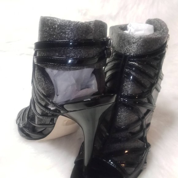 Guess Women Black Stiletto/Shoes Size 7.5 M - Picture 3 of 9
